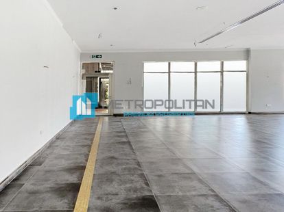 Аккуратное чистое торговое помещение | Идеально подходит для магазина | Jumeirah 1 в Дубае - 380000Dh - Ref: 5518 фото 3