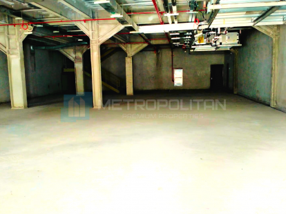 Выставочный зал с мезонином в Дубае - 1079400Dh - Ref: 5559 фото 1