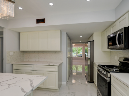 Kitchen renovation in New York (ID:5656)