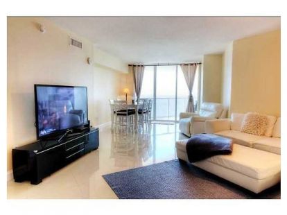 Apartment for rent in La Perla Sunny Isles Beach area (ID:5728)