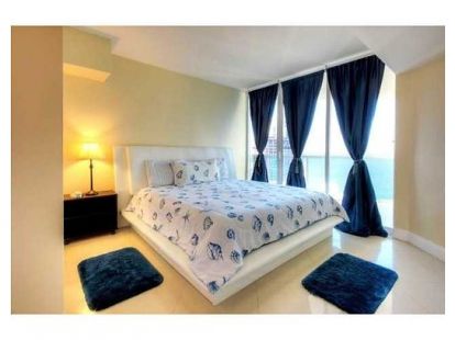 Сдается в аренду квартира в La Perla район Sunny Isles Beach в Санни-Айлс-Бич - 112$ - Ref: 5728 фото 4