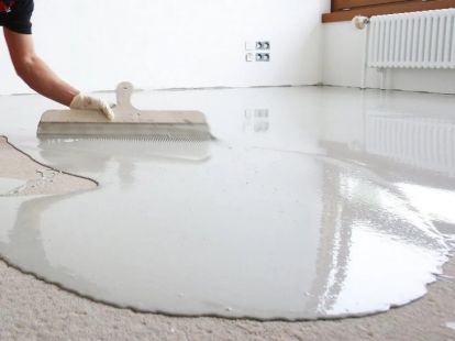 Füllen des Bodens in einer Wohnung in Barcelona (ID:5753)