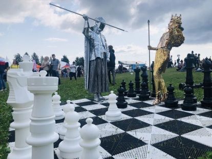 Шоу Зеркальные Волшебные Шахматы (ID:5872)