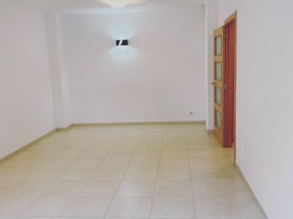 Long term rental apartment in Barcelona - 1290€ - Ref: 5892 photo 5