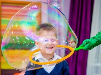 Шоу гигантских мыльных пузырей в Дубае - 1500Dh - Ref: 5961 фото 2