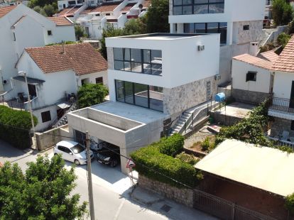 House / Villa, Montenegro, Tivat C., Krasici, 530 000 € photo 3