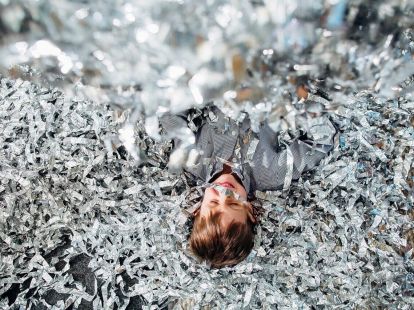 Серебряное шоу в Эмиратах в Дубае - 1800Dh - Ref: 5990 фото 3