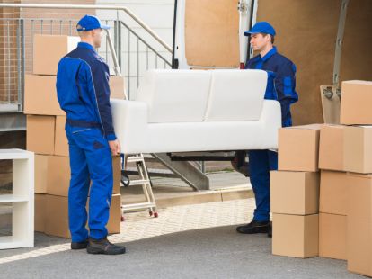 Delivery of furniture from a store (ID:6116)