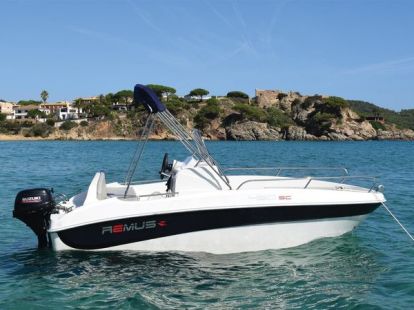 Boat rental  - Remus 450 (ID:6271)