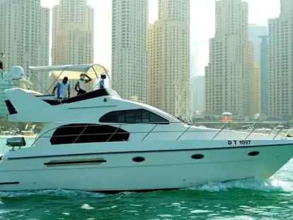 Аренда яхт в Дубае - Яхта Gulf Craft в Даунтаун Бурдж Дубай - 600Dh - Ref: 6652 фото 2