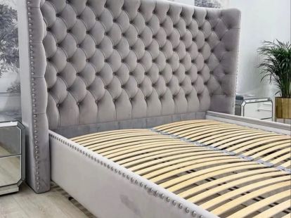 Роскошная кровать в классическом стиле (ID:6919)