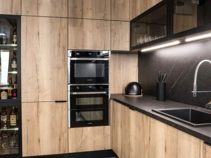 Деревянный вариант с  алюминиевыми витринами в Дубае - Ref: 6960 фото 5